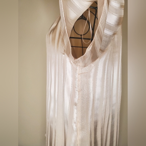 Lauren Conrad  Short Sleeve Shirt - Picture 7 of 14